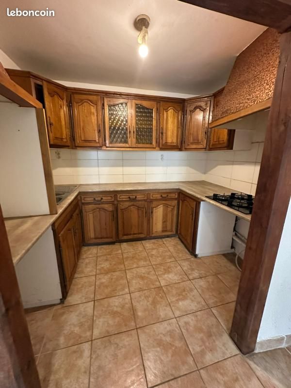 Maison 5 pièces 147 m² · à Billom · 147 m² · 725 €/mois