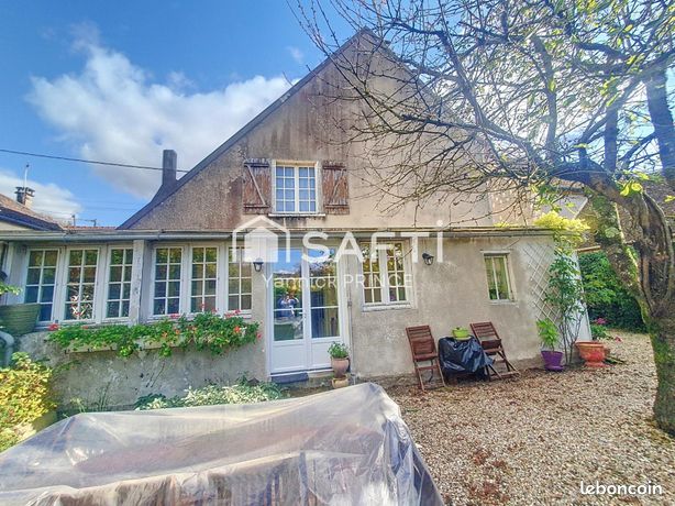 Maison de village 9 pièces 135 m²