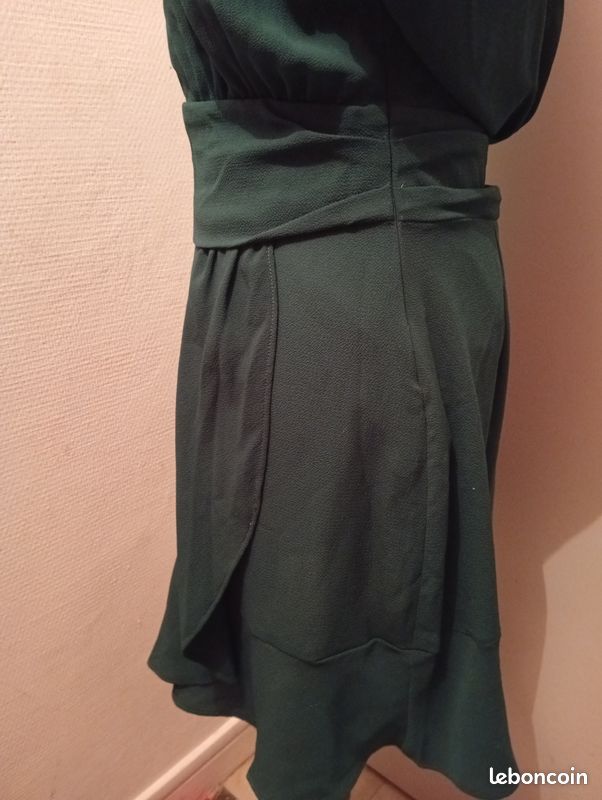 Robe vert sapin IKKS manches courtes taille 38 (image 3)