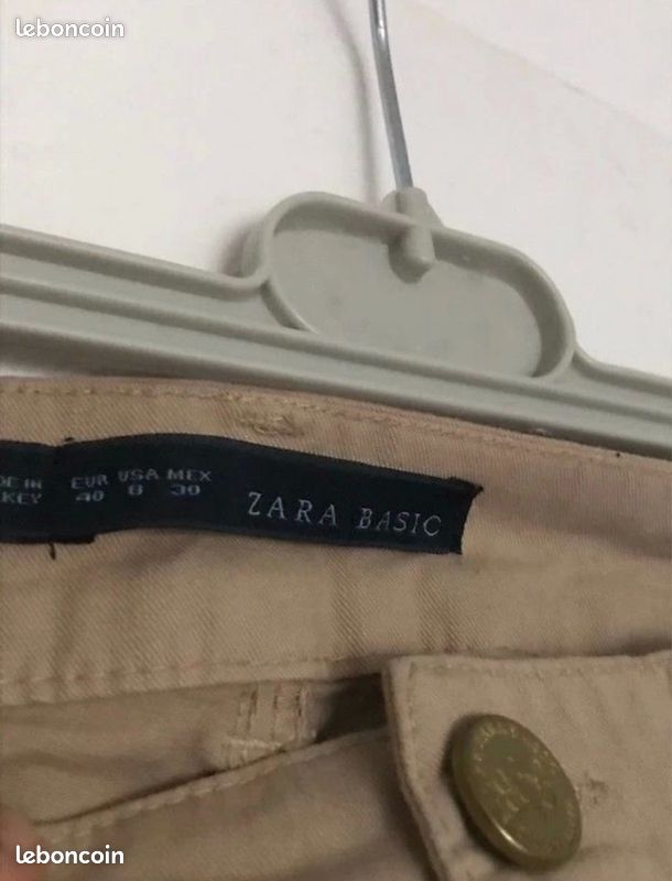 Pantalon neuf sans etiquette Zara (image 2)