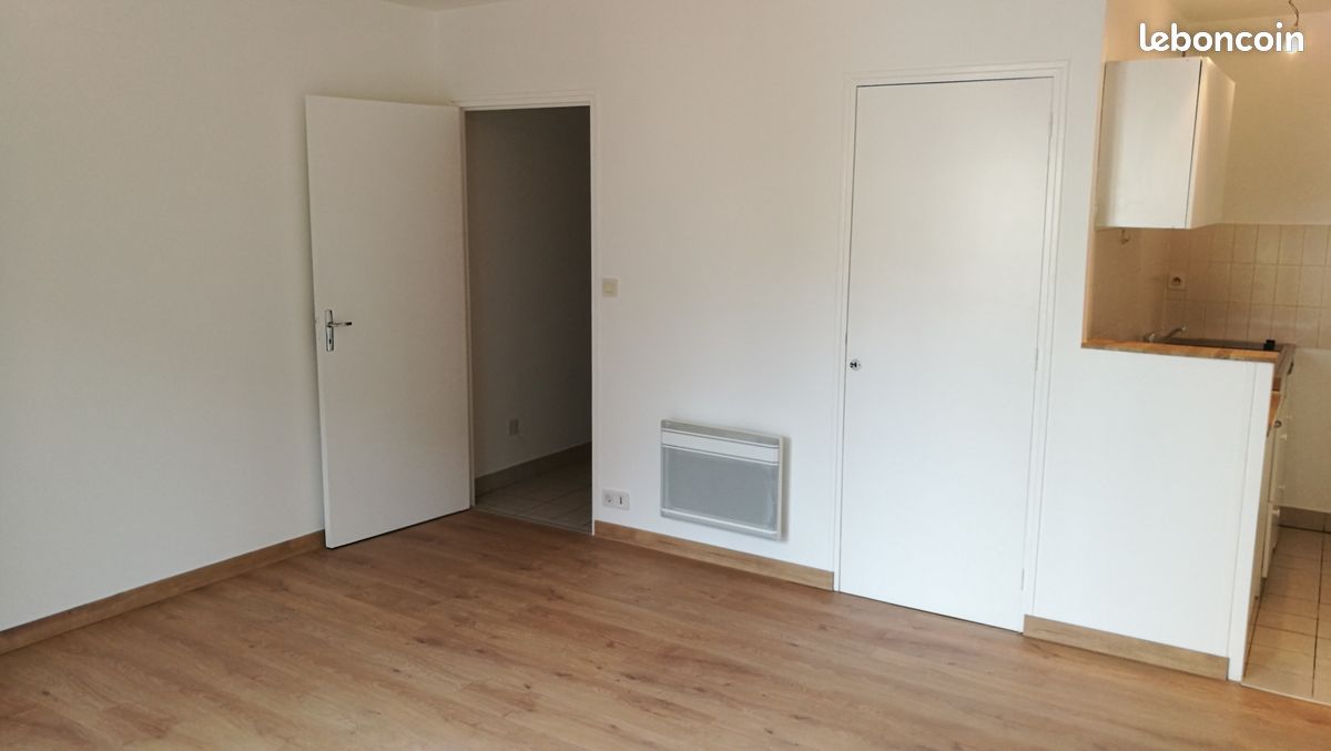 Appartement 1 pièce 27 m² · à Laval · 27 m² · 395 €/mois