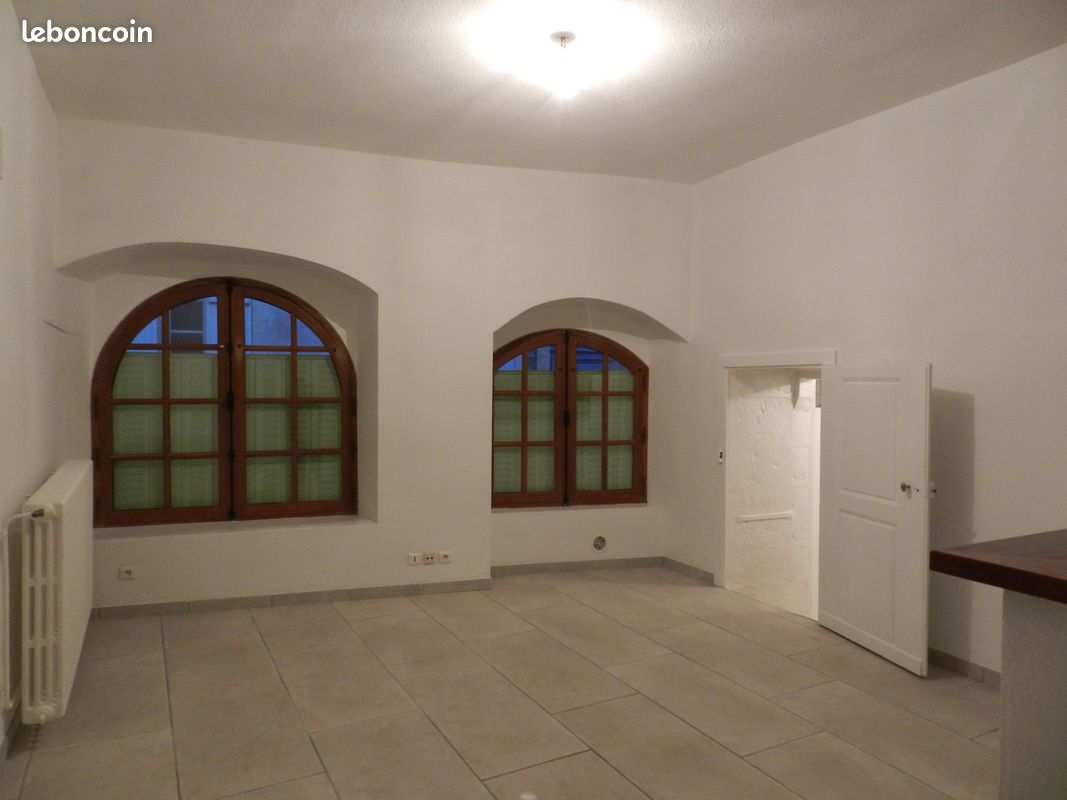 Appartement 2 pièces 61 m² · à Nevers · 61 m² · 500 €