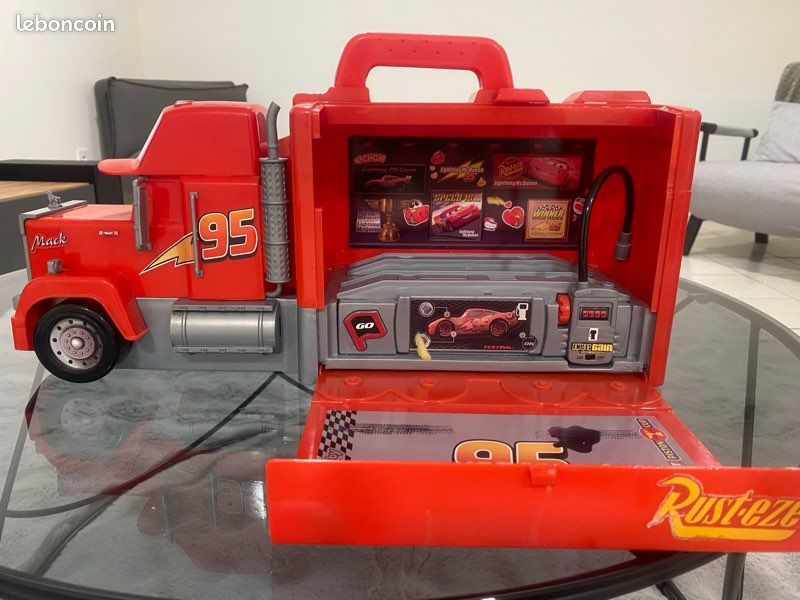 Camion Mack Cars – Porte-voiture Lightning McQueen (Smoby) (image 2)