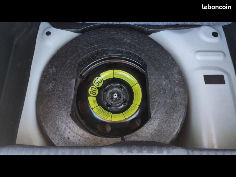 Citroen C3 1.2 PureTech 110ch S&S Shine 120-123g (image 6)