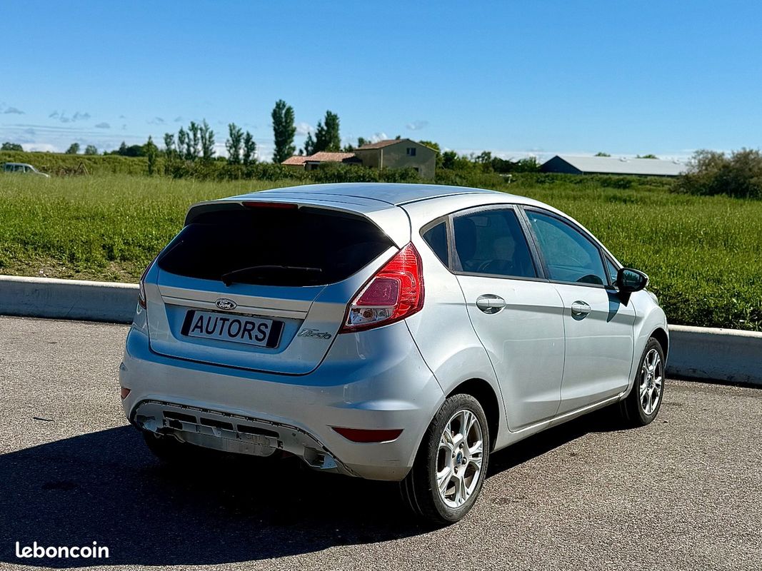 FORD FIESTA 1.25 60 Trend (image 5)