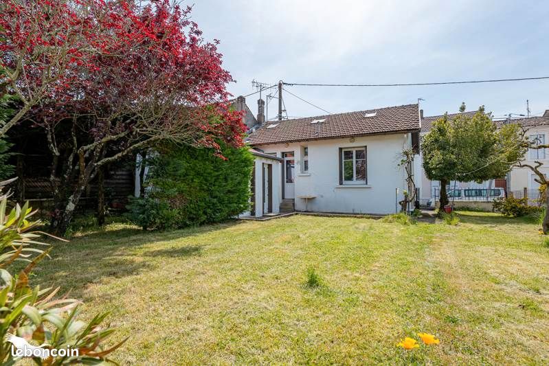 Maison 4 pièces 78 m² · à Saintes · 78 m² · 199 182 €