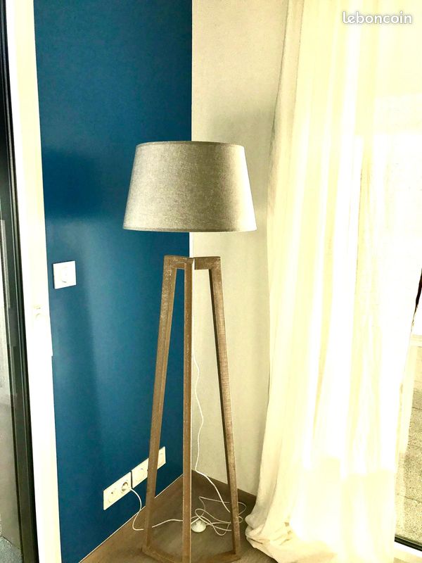 Rare à rennes – bel appartement t1 meublé avec terrasse (image 8)