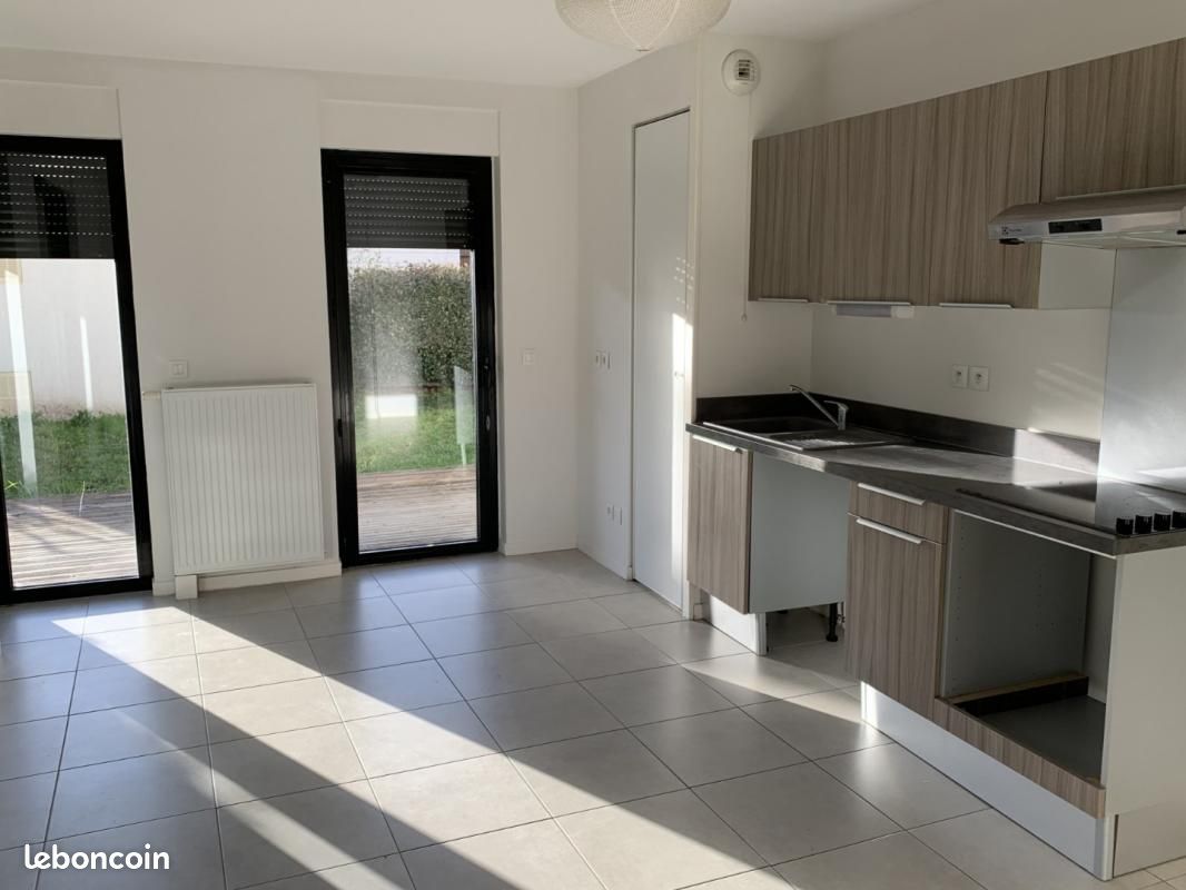 Appartement 3 pièces 58 m² · à Bordeaux · 58 m² · 883 €/mois