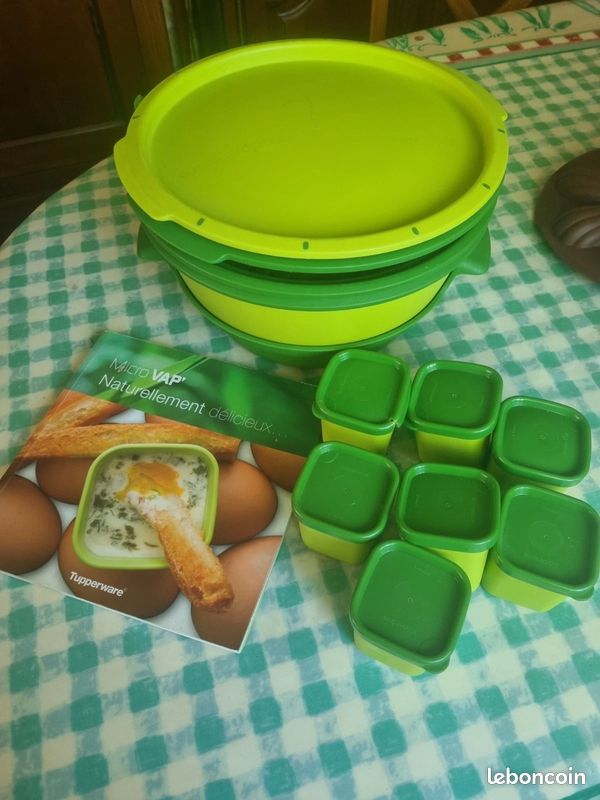 Tupperware Micro vap + insert + ramequins et livret recette
