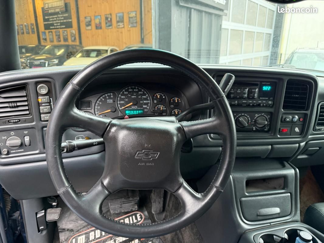 Chevrolet Avalanche V8 5.3 4x4 vortec (image 22)