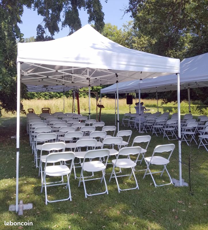 Location Tables Chaises & Bancs Pliants à Rennes - Services évènementiels