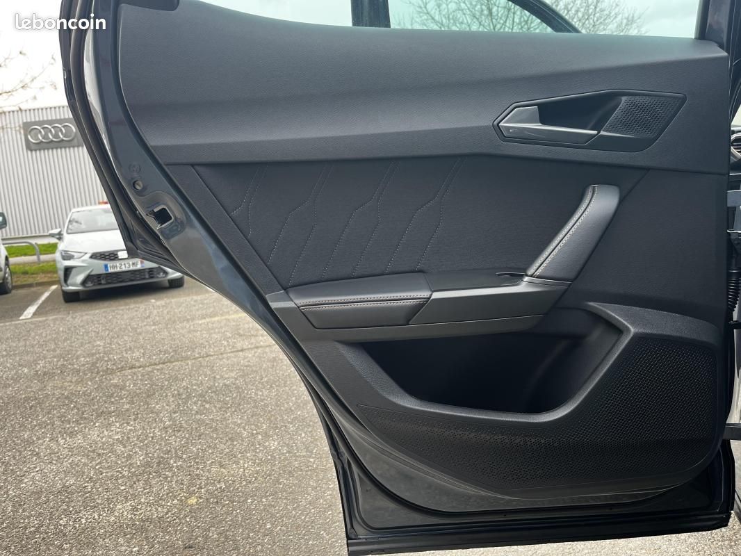 Cupra Formentor eHybrid 204 ch DSG6 Midnight Edition (image 9)