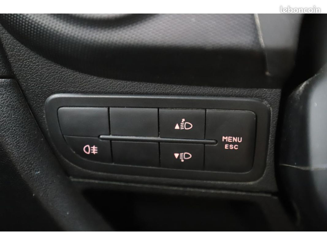 CITROEN NEMO 1.4 HDi 70 FOURGON Business (image 27)