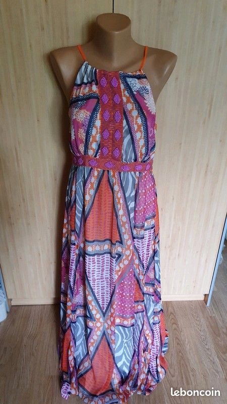 Longue robe été à motifs (image 1)