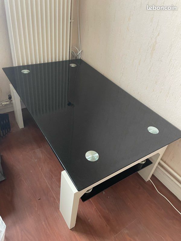 Table basse en verre (image 1)