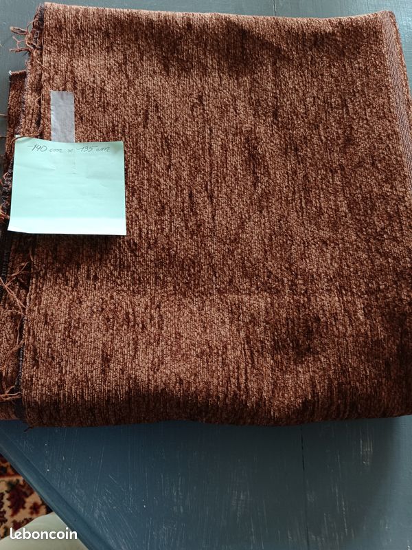 Tissu ameublement chiné (image 1)