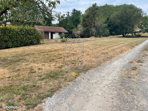 Terrain 579 m² ORTHEVIELLE