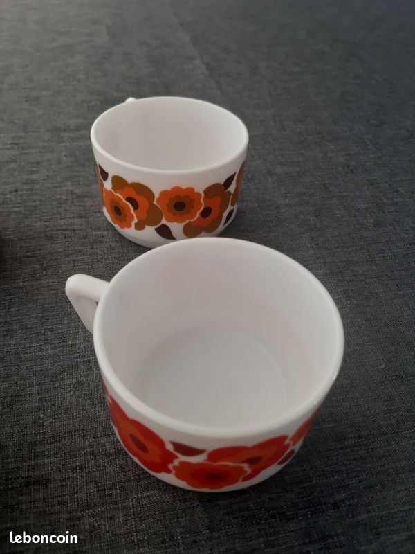 Tasse café thé arcopal fleur floral seventies vintage ancien retro collection déco - Arts de la table