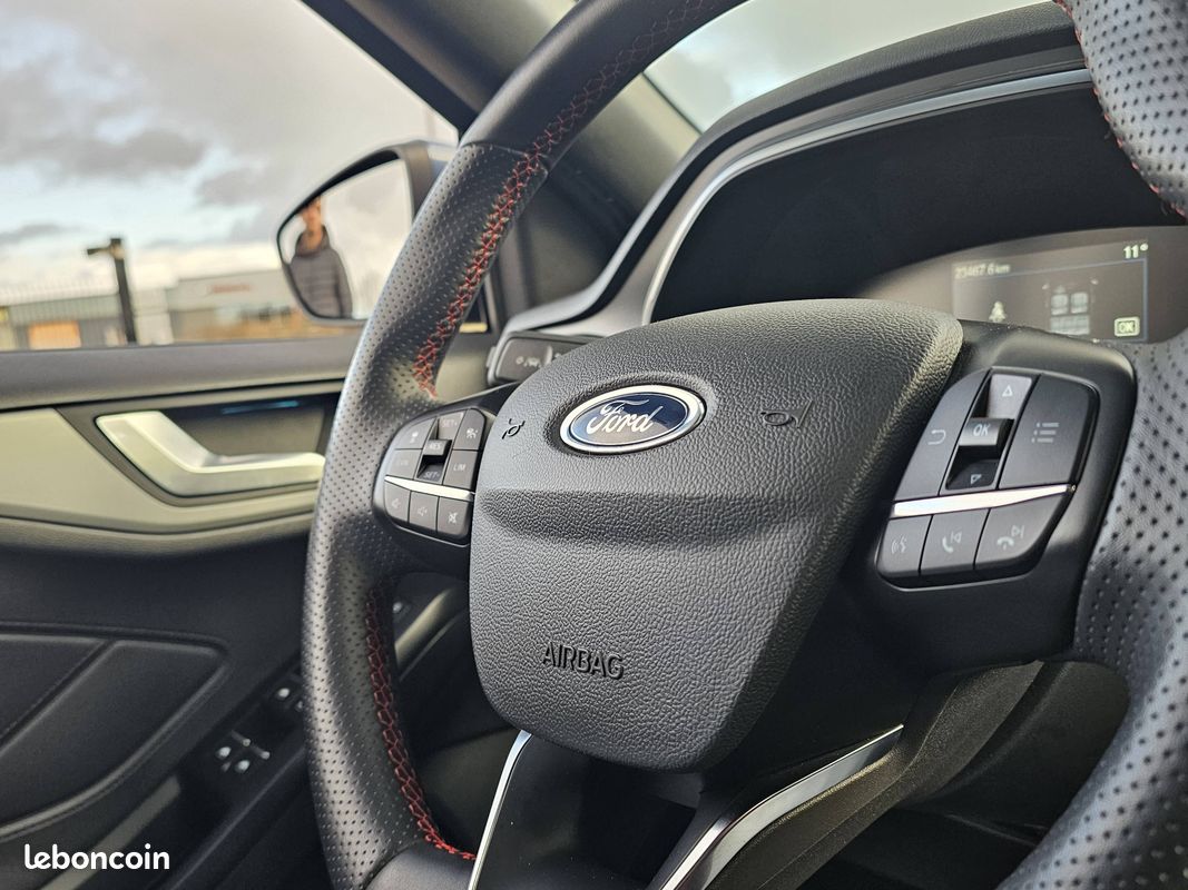Ford nouvelle focus 1.0 flexifuel 125 s&s mhev st-line (image 14)