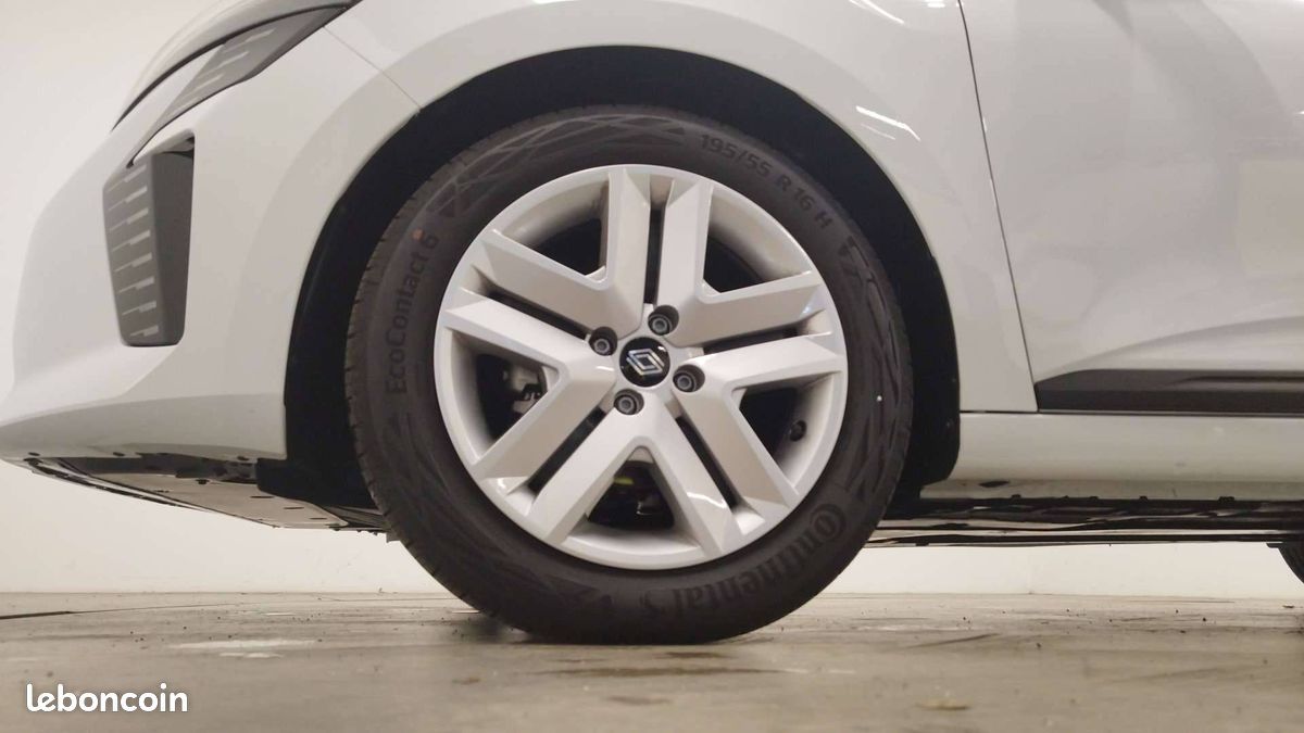 Renault clio e tech full hybrid 145 ch gsr2 (image 7)