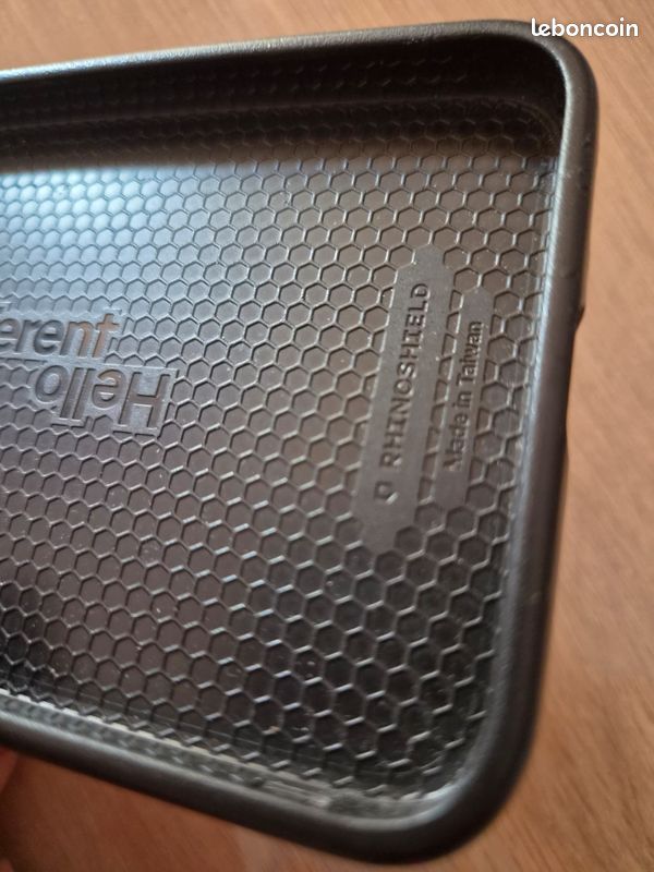 Coque s22+ rhinoshield (image 3)