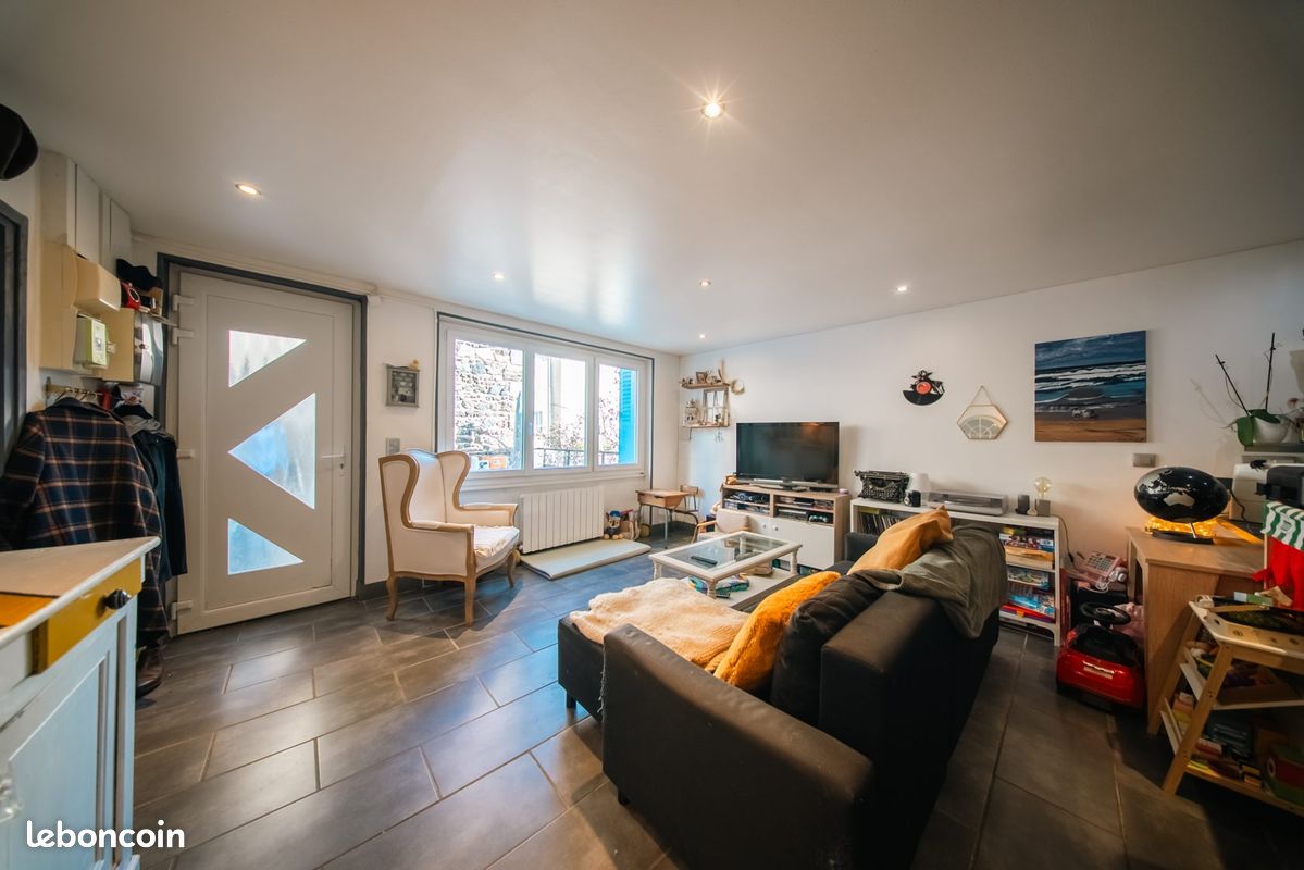 Maison 4 pièces 72 m² · à Ceyrat · 72 m² · 190 000 €