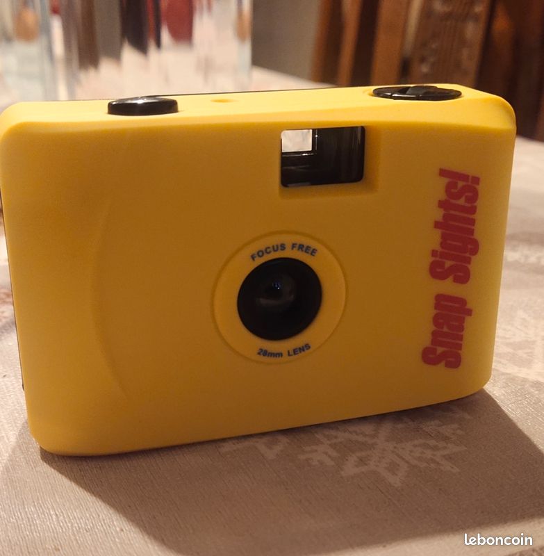 Appareil photo argentique SNAP SIGHTS OPTICS FOCUS FREE vintage design Appareil photo argentique SNAP SIGHTS OPTICS FOCUS FREE vintage design