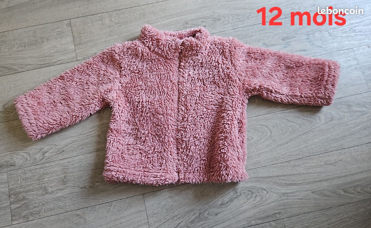 Lot de vêtements bébé fille 12 mois (image 1)