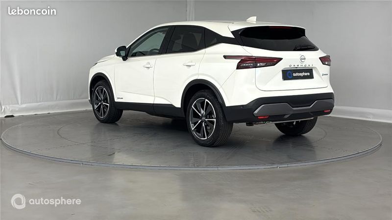 Nissan Qashqai e-POWER 190ch Tekna 2022 (image 8)