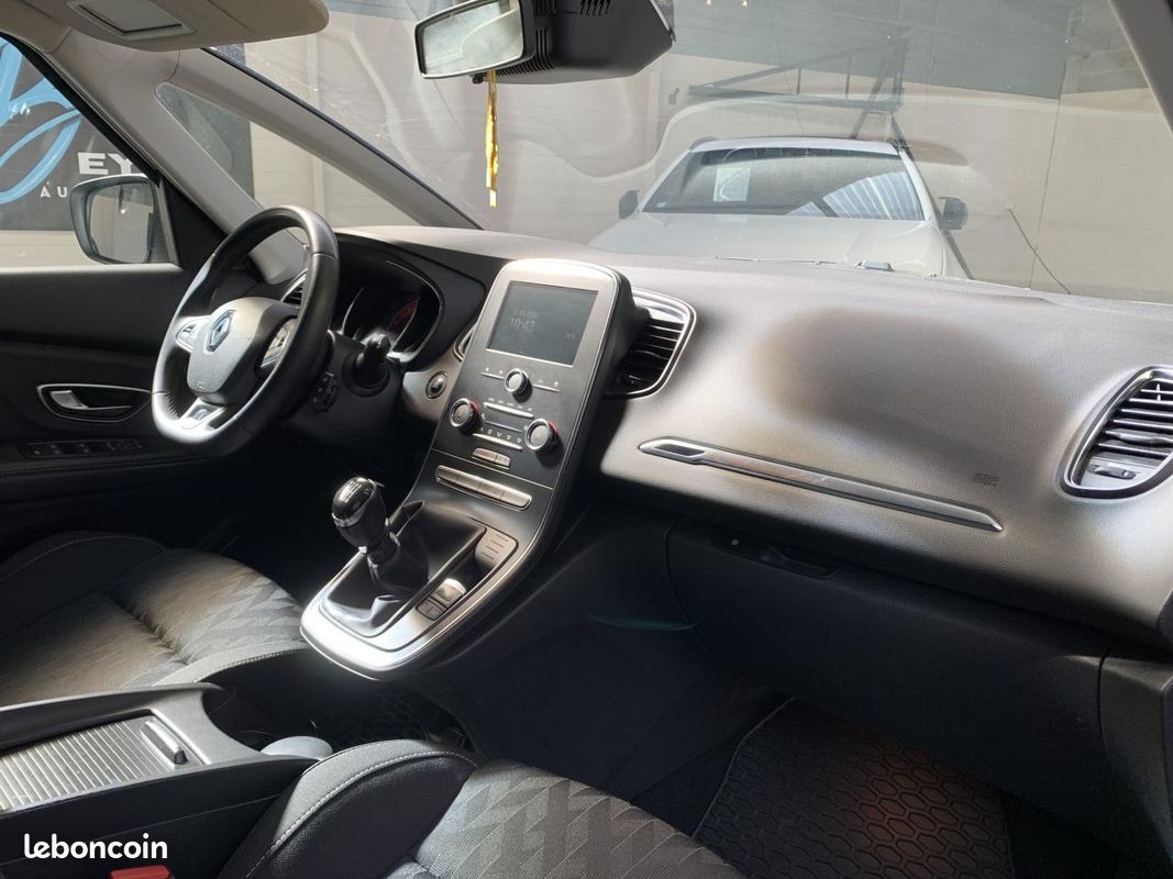 RENAULT SCENIC 1.7 BLUE DCi 120 CH LIMITED 7 PL - GARANTIE 6 MOIS (image 11)