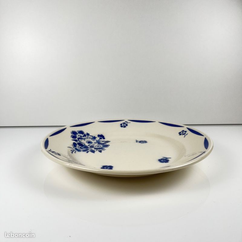 Plat De Service Rond En Faïence Badonviller Début XXème