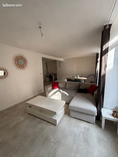 Appartement 2 pièces 55 m² · à Aurillac · 55 m² · 400 €