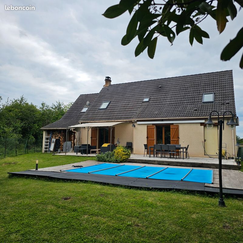 Maison 7 pièces 180 m² · à Nanteuil-lès-Meaux · 180 m² · 450 000 €