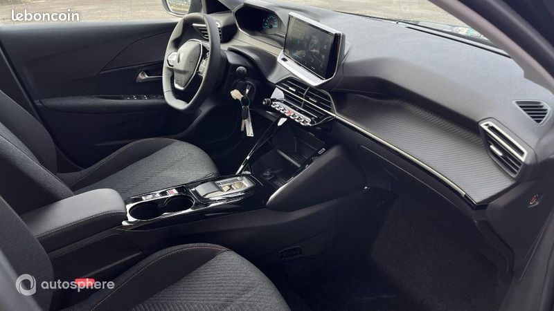 Peugeot 208 e-208 136ch Style (image 12)
