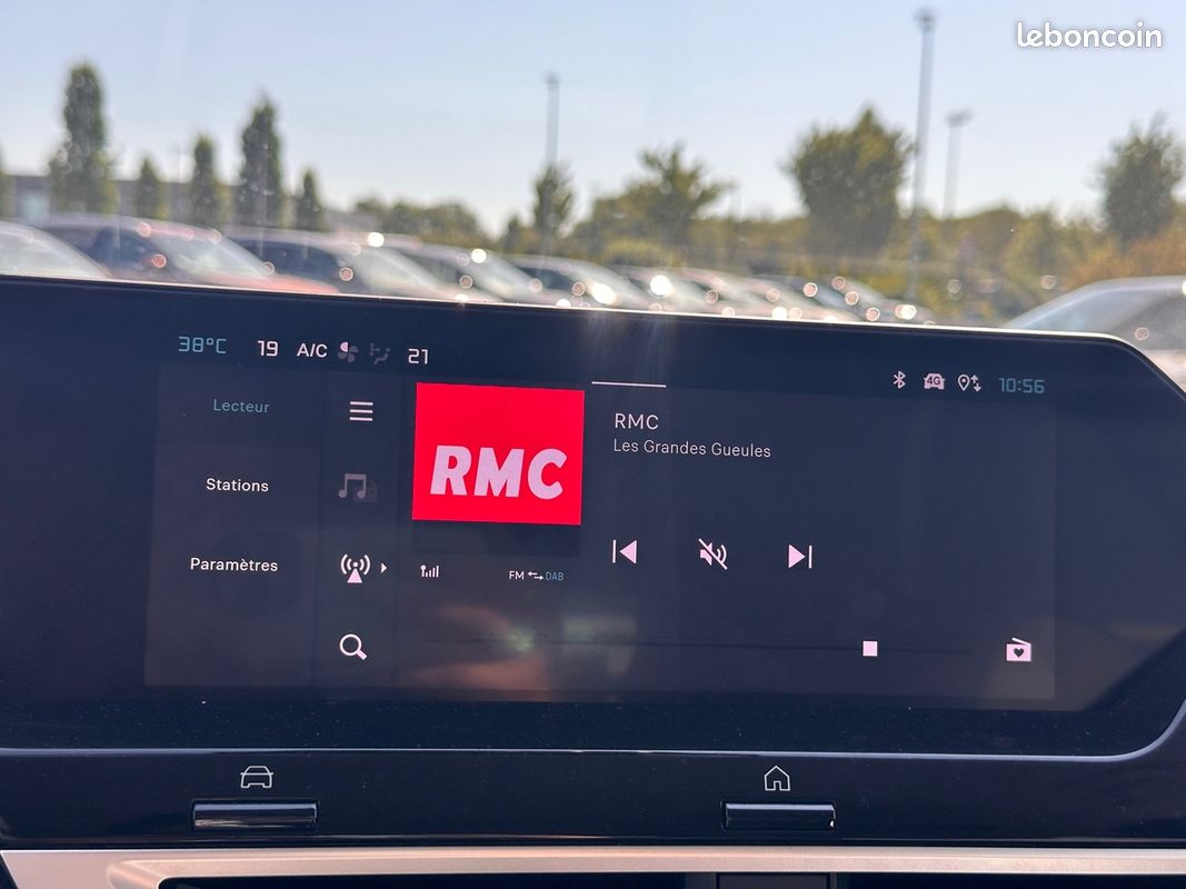 Citroen C4 1.2 HYBRIDE 145CH PLUS E-DCS6 (image 16)