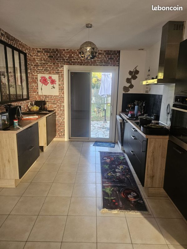 Maison 5 pièces 105 m² · à Angoulême · 105 m² · 215 000 €
