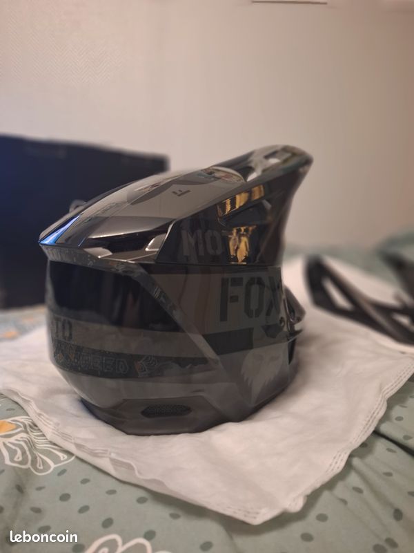 Vend Casque Fox V2 Nobyl noir (image 6)