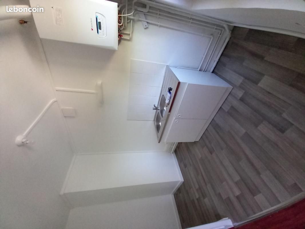 Appartement 4 pièces 72 m² · à Lyon · 72 m² · 667 €