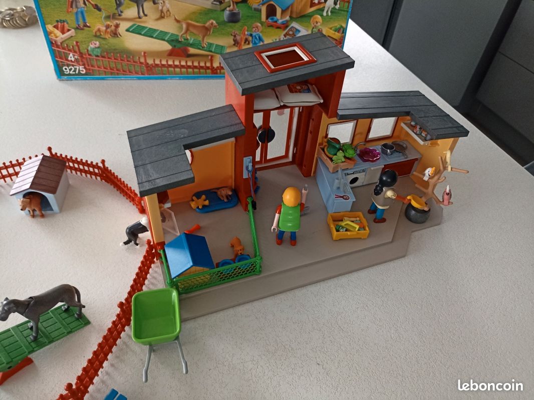 Playmobil - 9275 - Pension des animaux comme neuf - Jeux & Jouets