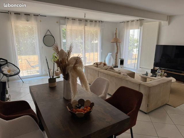 Maison 4 pièces 96 m² · à Saint-Avé · 96 m² · 1 250 €