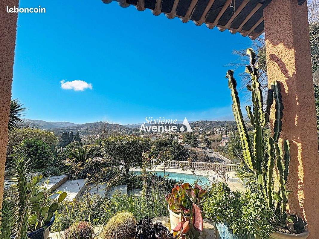 Maison 5 pièces 124 m² · à Pégomas · 124 m² · 725 000 €
