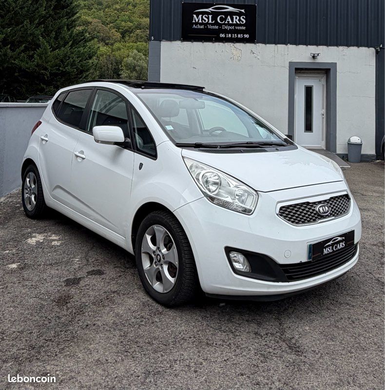Kia venga 1.6 crdi 115cv boîte 6 moteur à chaîne très bien optionné (image 2)