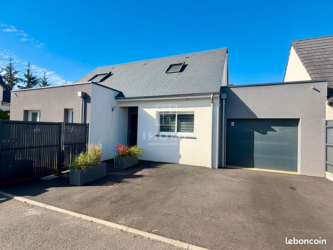 Maison 5 pièces 122 m² · à Écommoy · 122 m² · 284 850 €