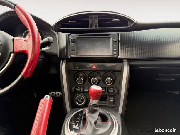 TOYOTA GT86 2.0 200CH - BVA - PROPULSION - DIFFÉRENTIEL TORSEN - XENON - RÉGULATEUR 200 ch BVA -