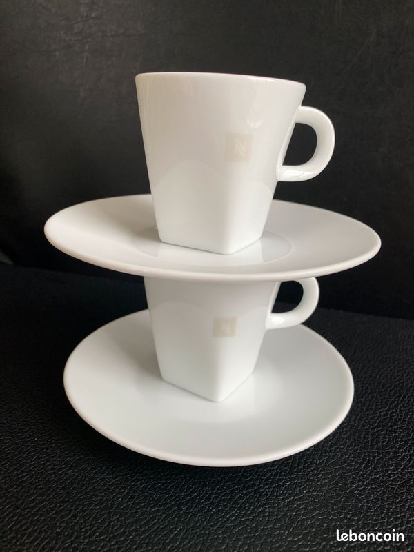 NESPRESSO LOT DE 2 tasses expresso et lungo modèle touch EUR 10,00 - FR