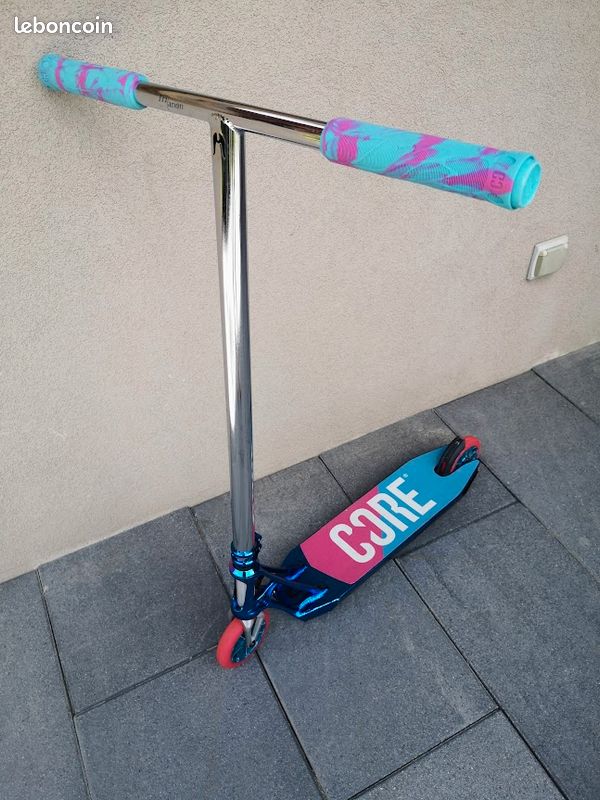 Trottinette freestyle ETHIC (image 1)