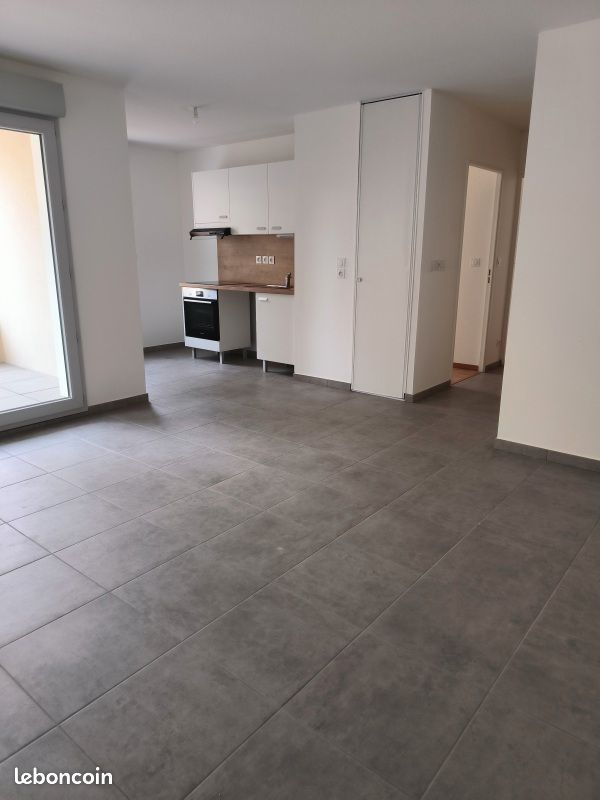 Appartement a louer villefranche-sur-saone - 3 pièce(s) - 61 m2 - Surfyn