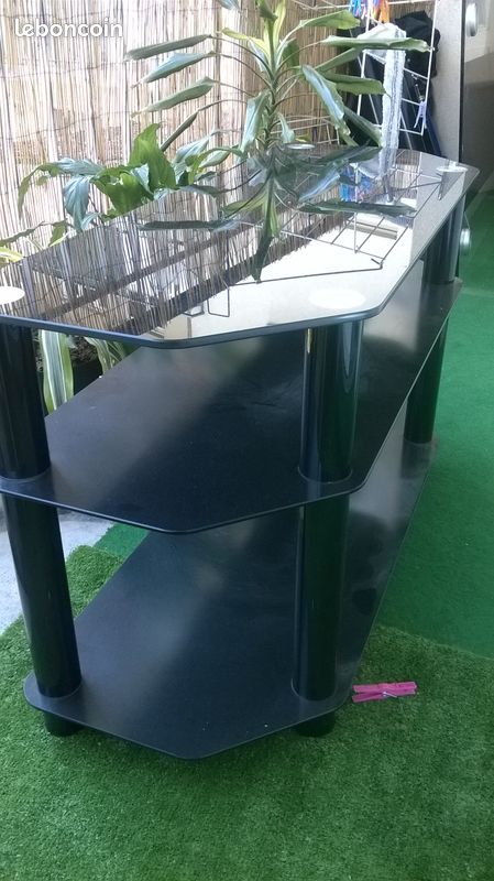 Table pour télé ou autre (image 2)
