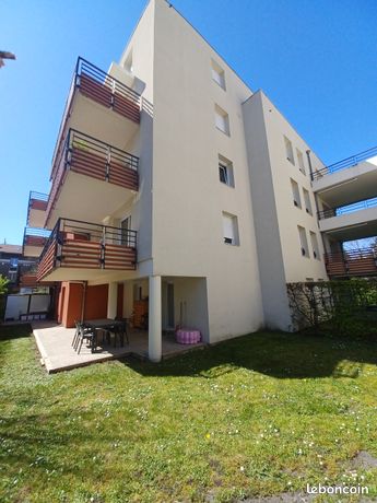 Rare : T3 à vendre à 2 pas des Carmes, avec terrasse et jardin privatif