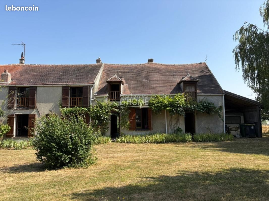 Maison 6 pièces 180 m² · à La Ferté-Gaucher · 180 m² · 192 000 €